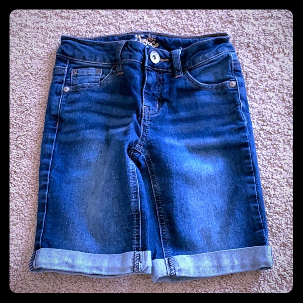 Girls shorts